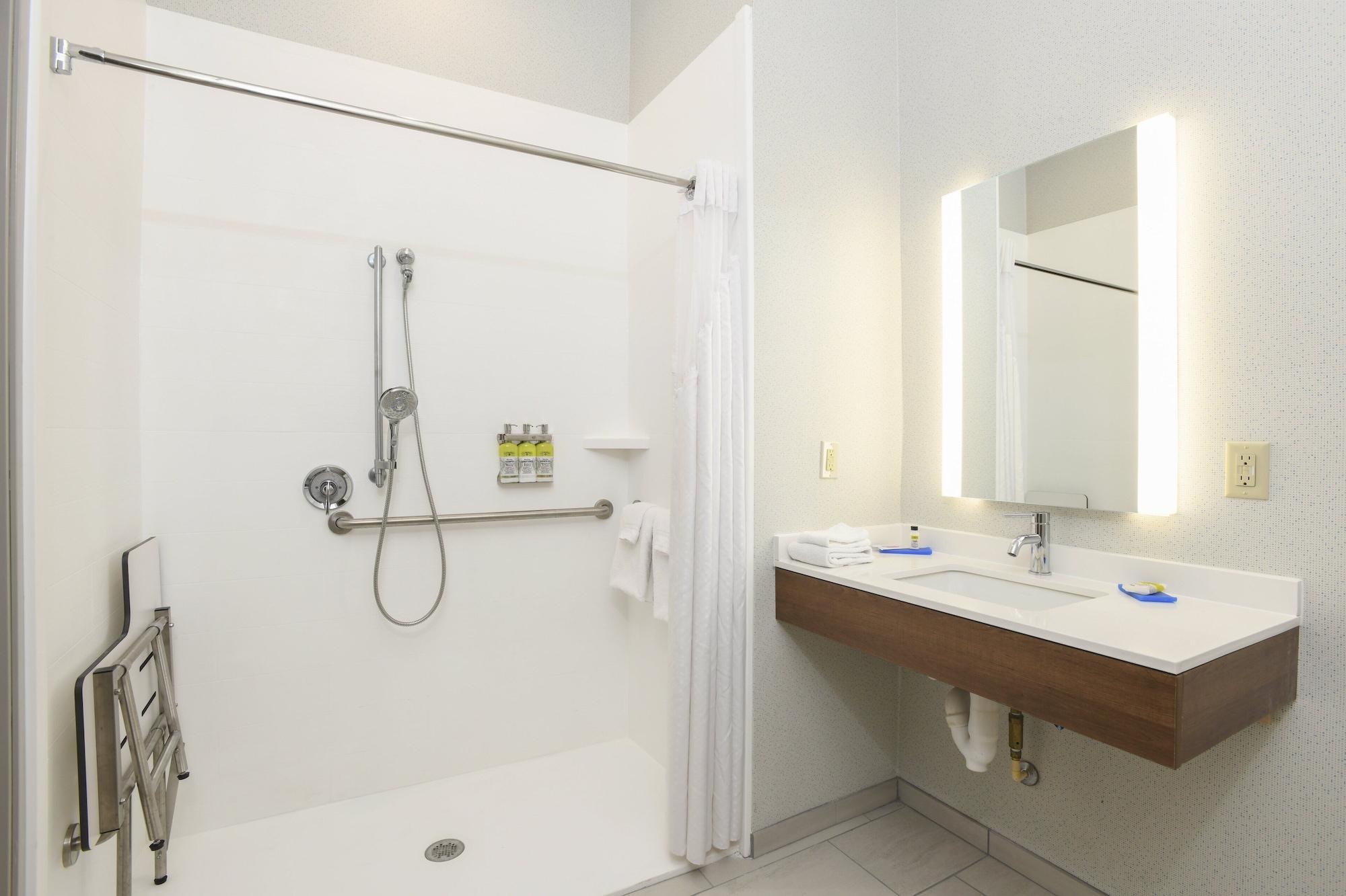 Holiday Inn Express Hotel & Suites Richwood - Cincinnati South By Ihg Bagian luar foto